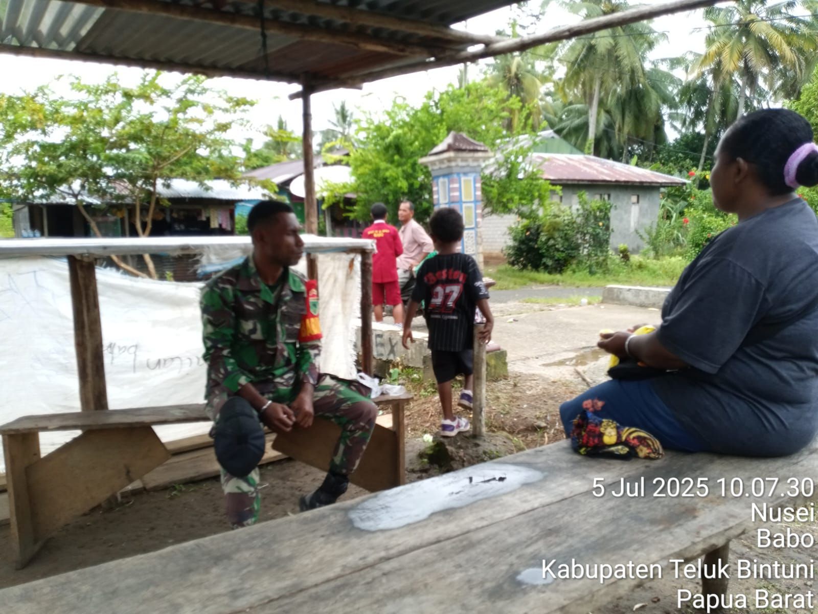 RUTIN LAKSANAKAN KOMSOS BABINSA KORAMIL 02/ babo  JALIN KEDEKATAN BERSAMA WARGA BINAAN