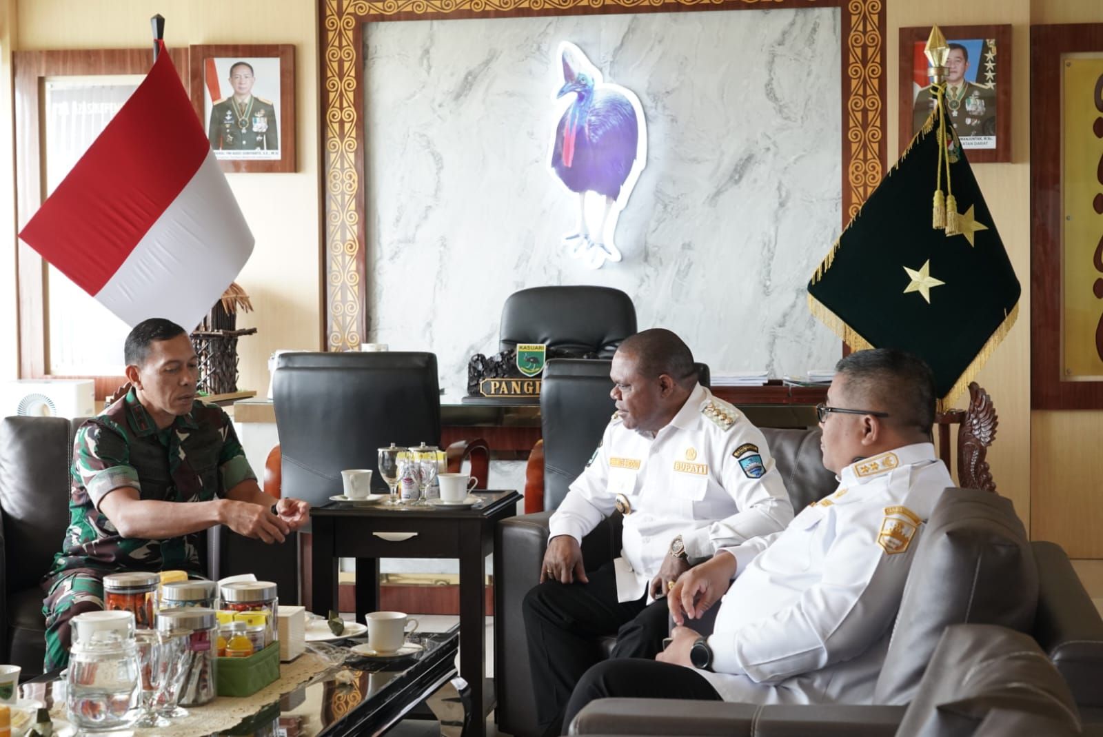 Pangdam Kasuari Terima Audiensi Bupati Manokwari Bahas Sinergi Percepatan Pembangunan, Hingga Keamanan Wilayah Manokwari