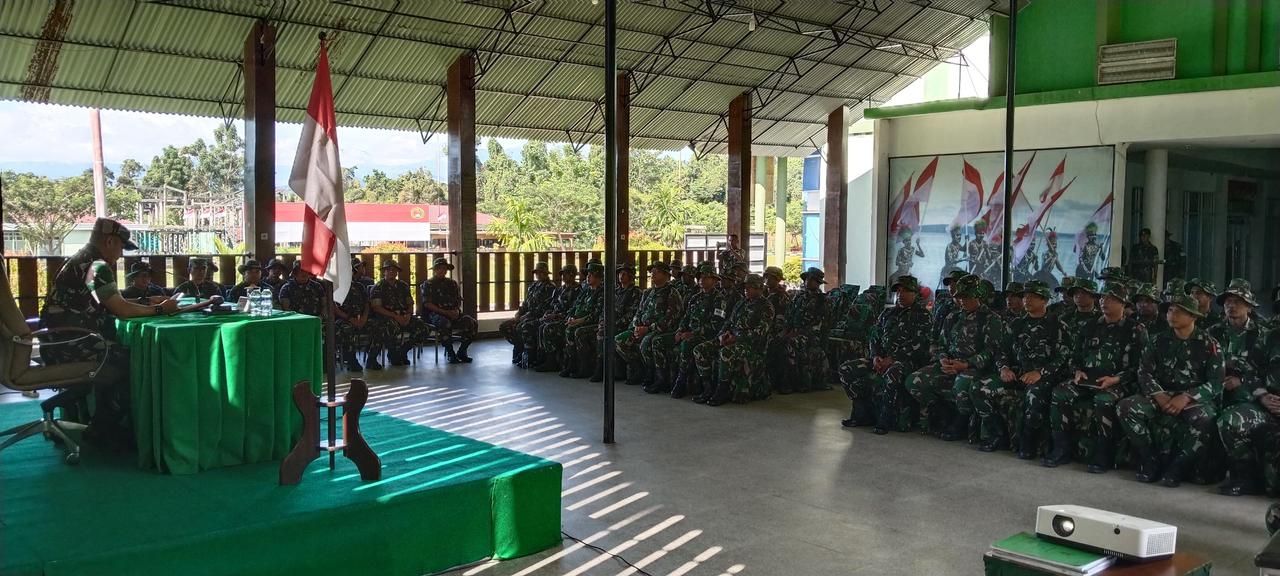 Rindam XVIII/Kasuari Gelar Upacara Pembukaan Penataran Gumil dan Pelatih TA 2025